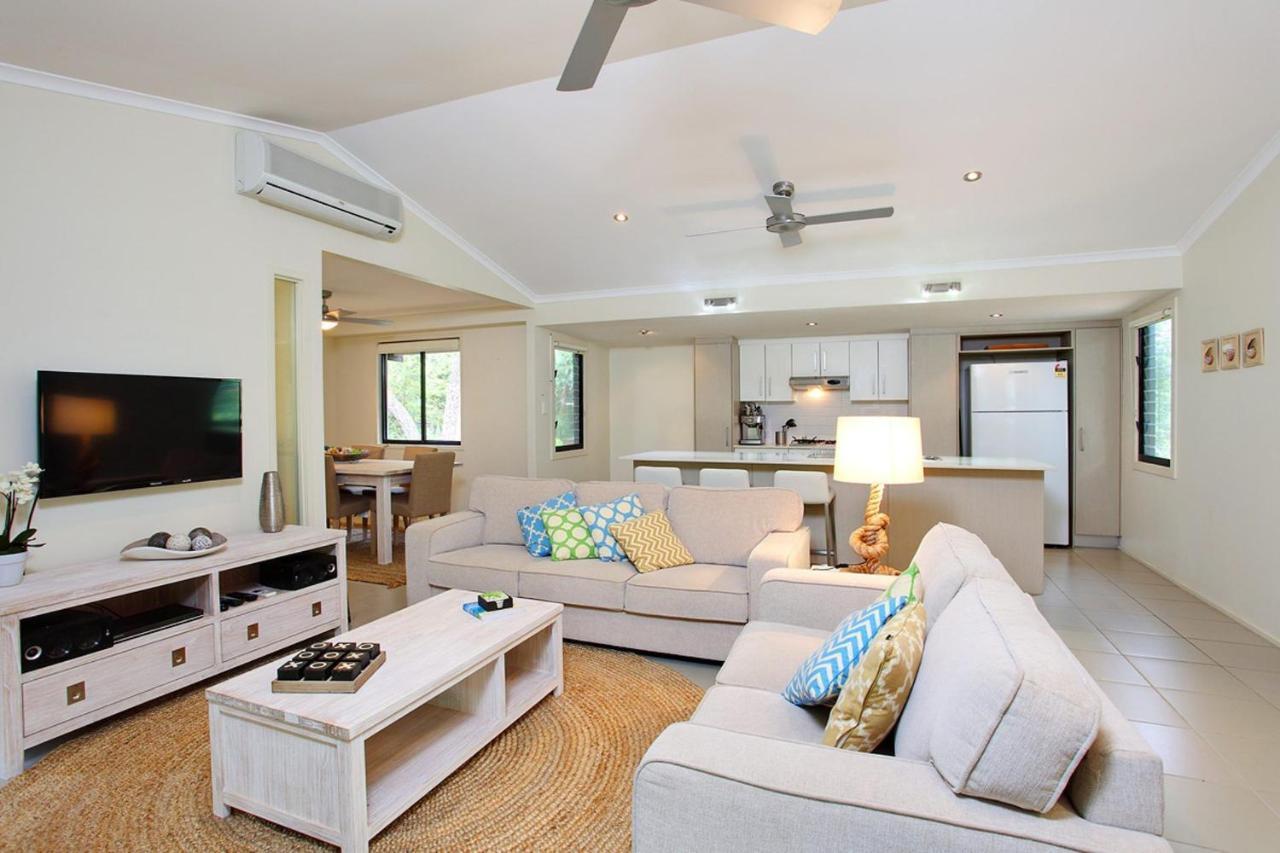 6 Orania Court Rainbow Shores Rainbow Beach Esterno foto