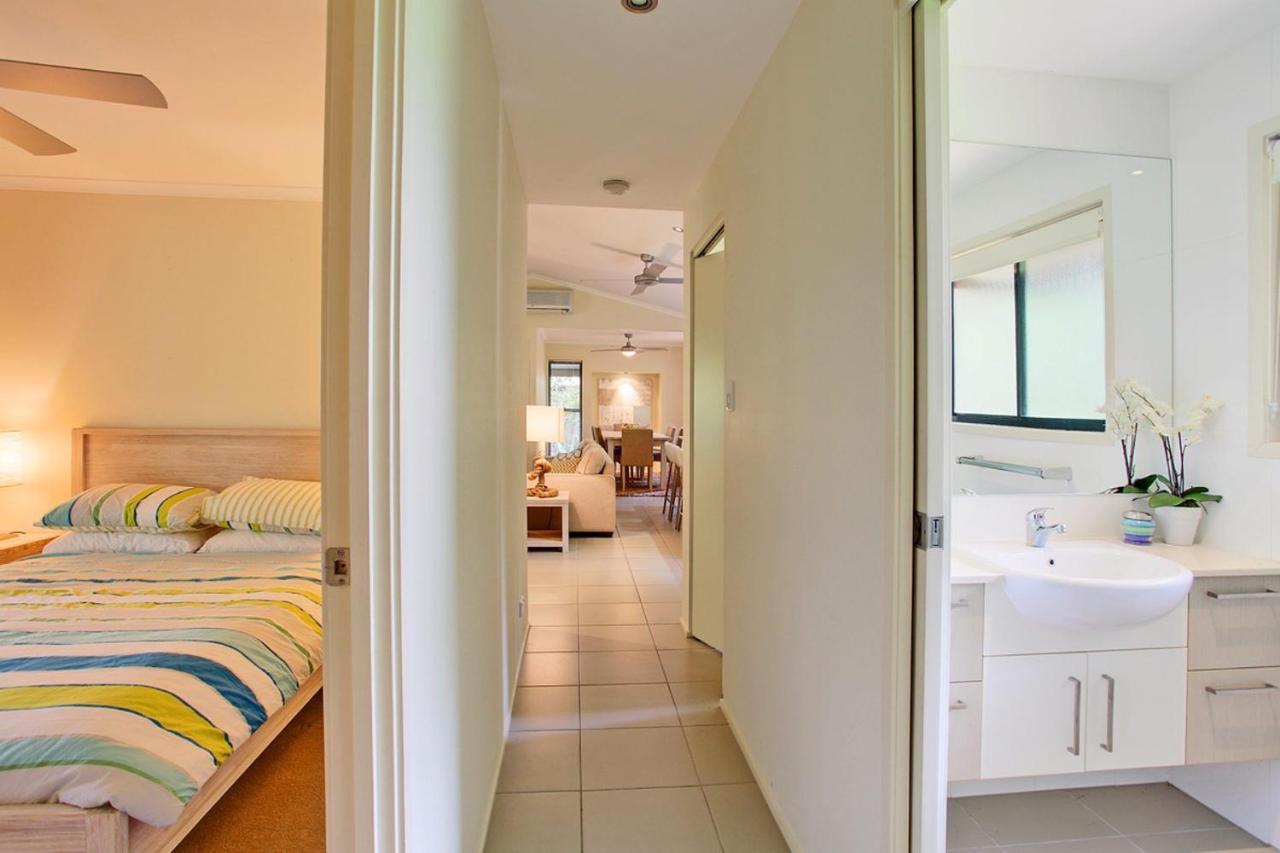 6 Orania Court Rainbow Shores Rainbow Beach Esterno foto